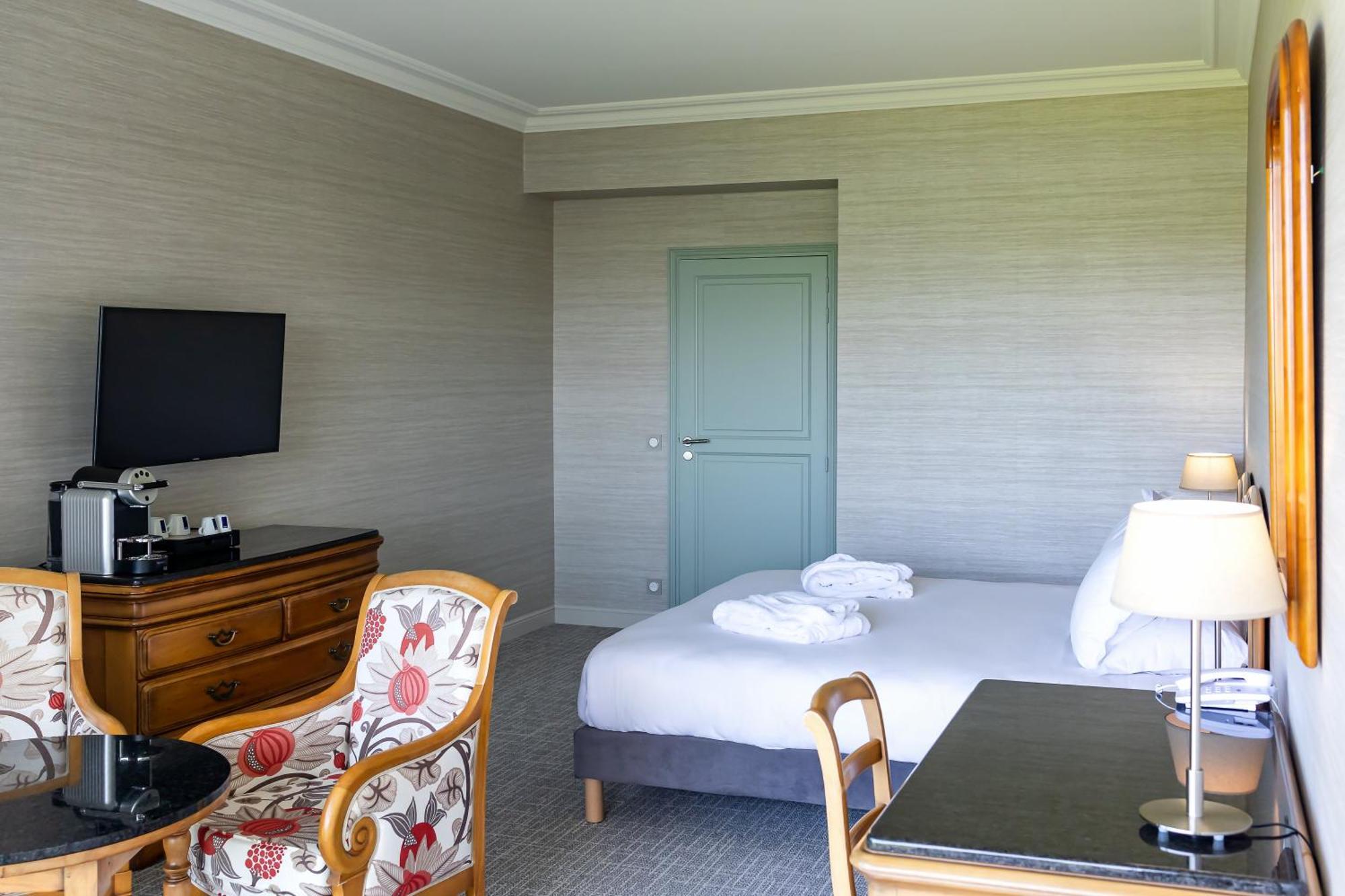 Le Relais Saint Michel Hotel