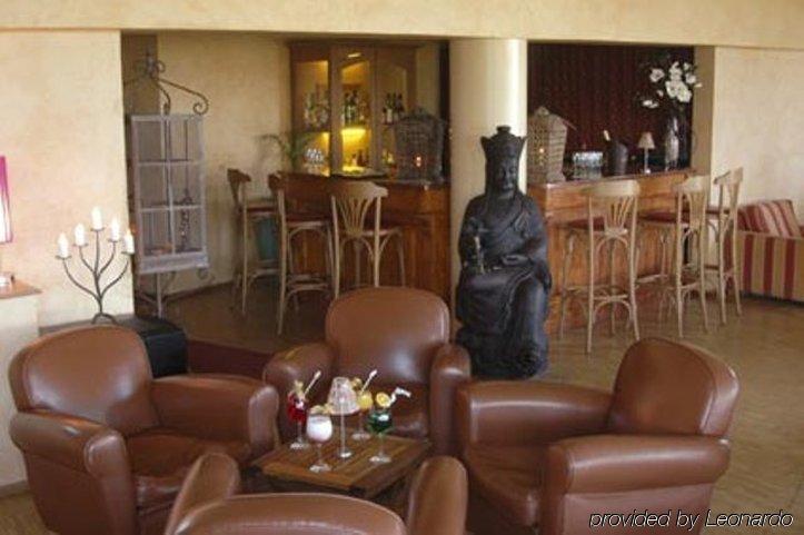 Le Relais Saint Michel Hotel 4*