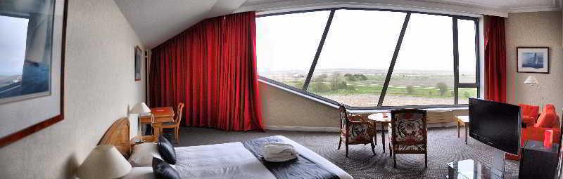 Le Relais Saint Michel Hotel 4*